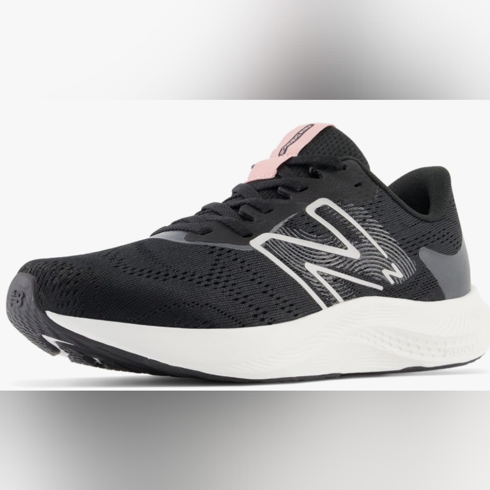 New Balance Women's Dynasoft Pro Run V2 Shoes Size 8 Pre-owned Excellent